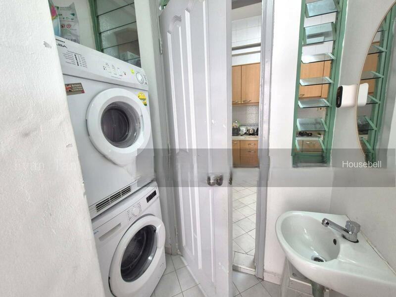 The Sunny Spring, S$ 1,900 /月, 250 sqft, 公寓 - Apartment