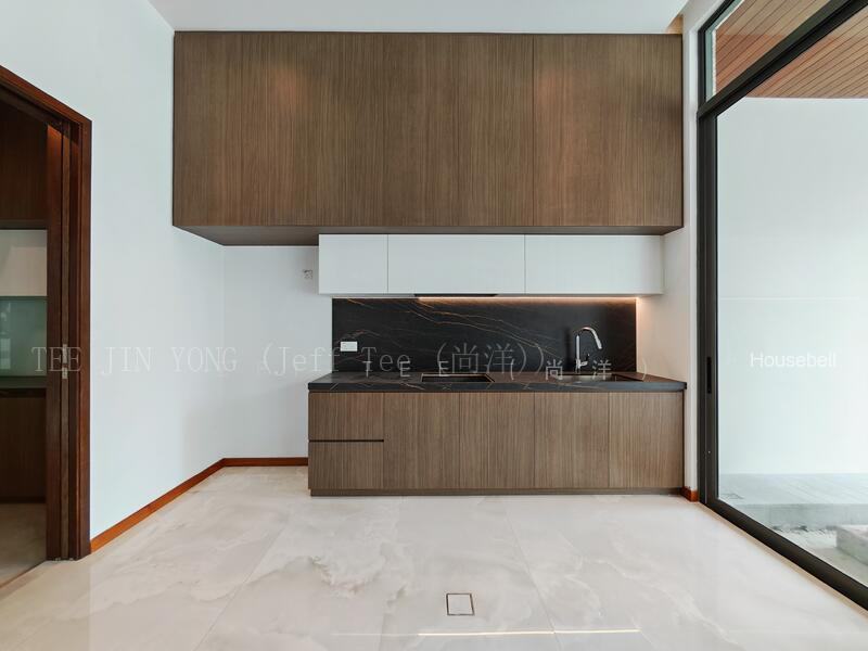 East coast drive, S$ 22,000 (可协商价格) /月, 4,000 sqft, 有地 - Terraced House