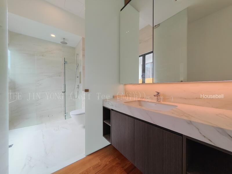 East coast drive, S$ 22,000 (可协商价格) /月, 4,000 sqft, 有地 - Terraced House