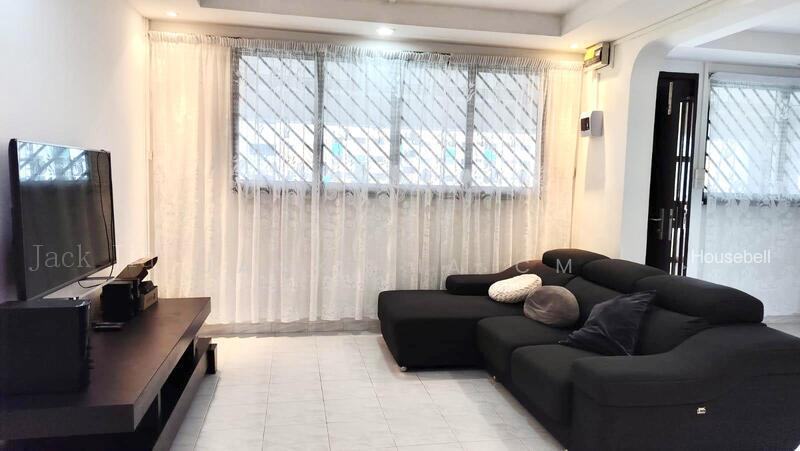 874 Yishun Street 81