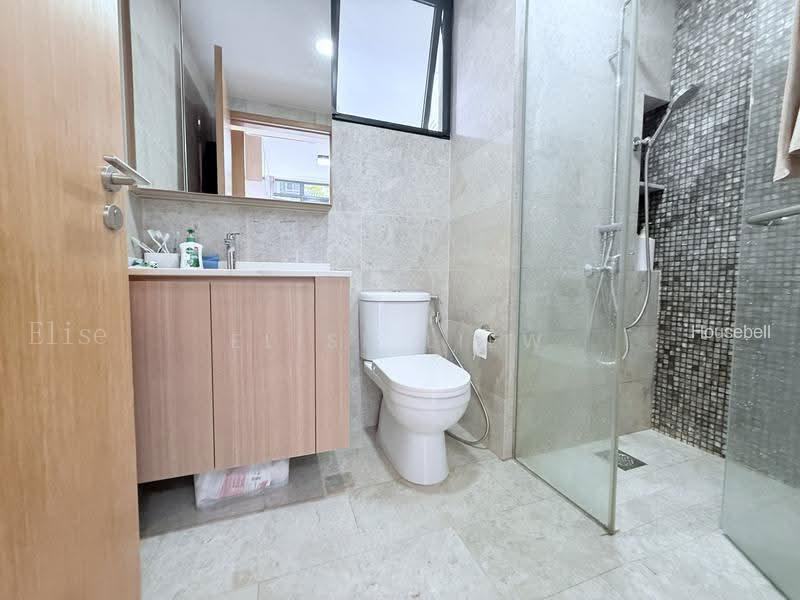 La Fiesta, S$ 1,950,000 (可协商价格), 1,001 sqft, 公寓 - Condominium