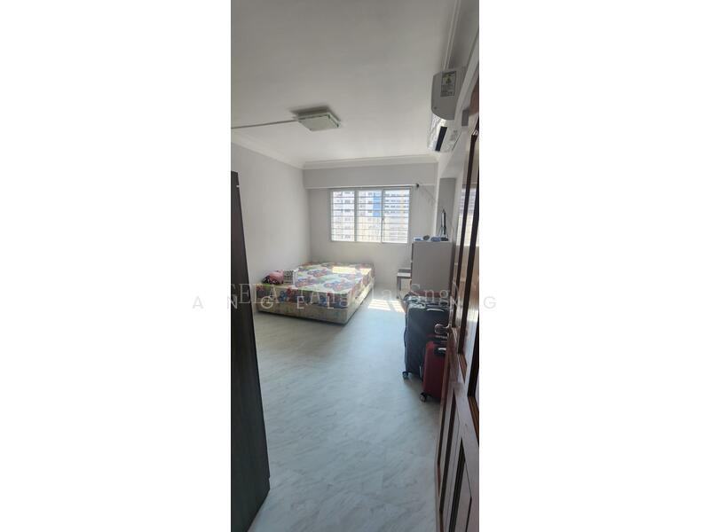 336 Sembawang Crescent