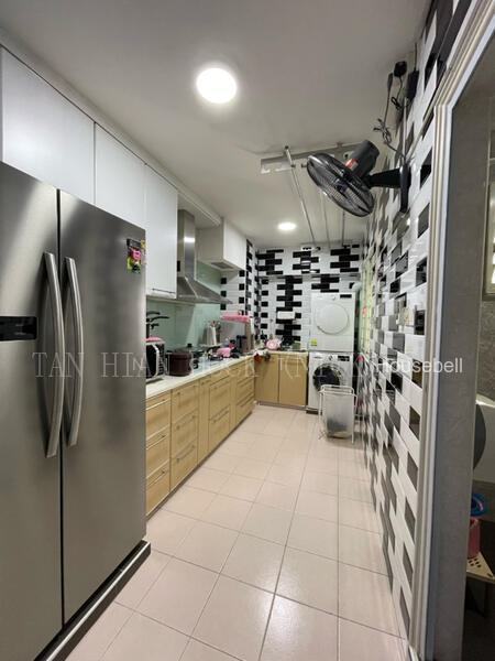 171A Edgedale Plains, S$ 585,000, 915 sqft, 组屋 - 4 A