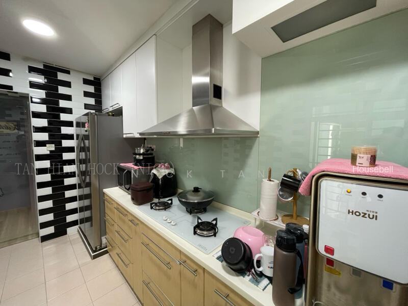 171A Edgedale Plains, S$ 585,000, 915 sqft, 组屋 - 4 A