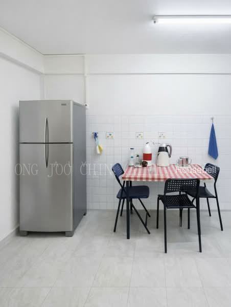 111 Yishun Ring Road, S$ 395,000 (可协商价格), 721 sqft, 组屋 - 3 NG