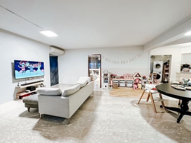 172 Gangsa Road