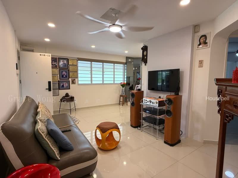 106 Jalan Dusun, S$ 1,030 (Negotiable) /mo, HDB - 4 NG