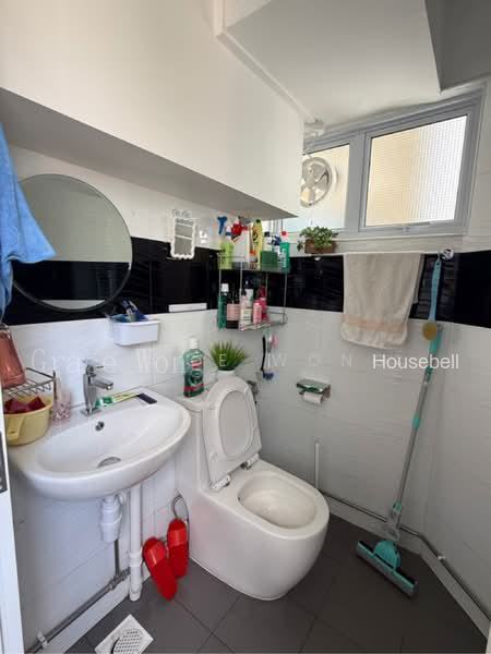 106 Jalan Dusun, S$ 1,030 (Negotiable) /mo, HDB - 4 NG