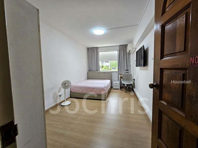 820 Yishun Street 81(3)
