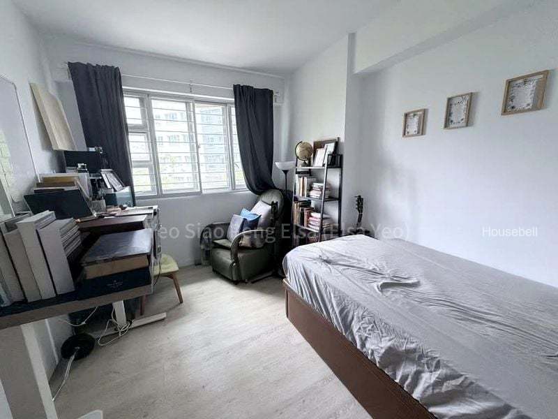 182B Woodlands Street 13, S$ 798,999, 1,216 sqft, HDB - 5 I