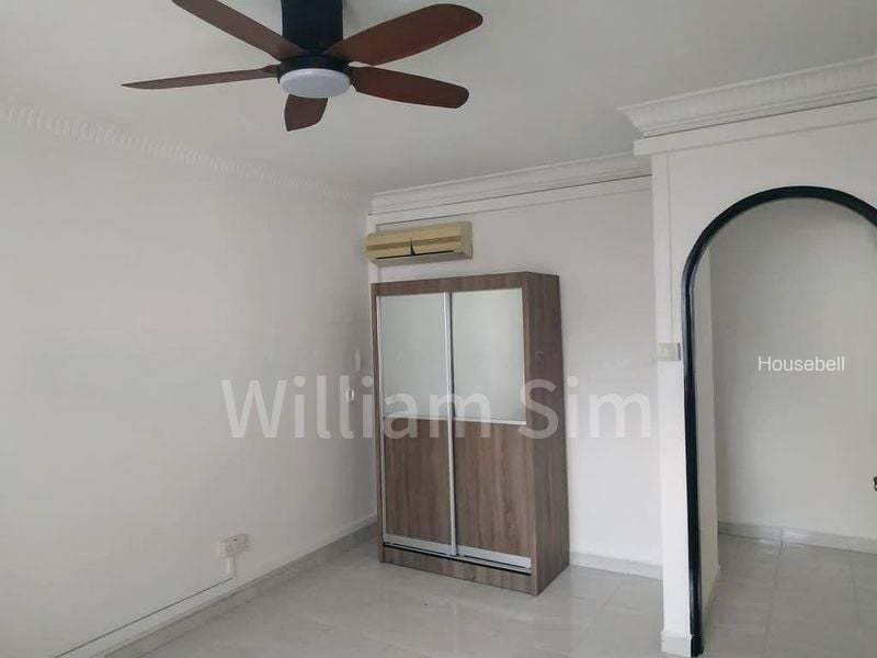 107 Teck Whye Lane, S$ 900 /月, 200 sqft, 组屋 - 4 A