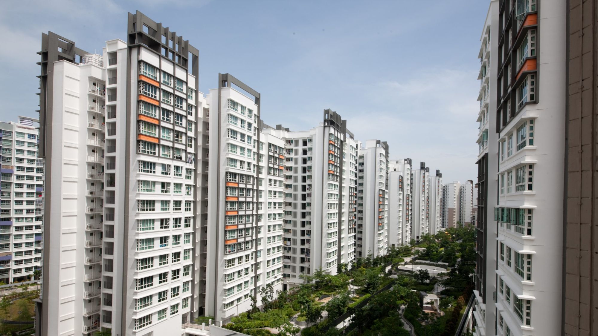 Executive Condos (EC) in Singapore: A Homeownership Option for Middle-Income Families