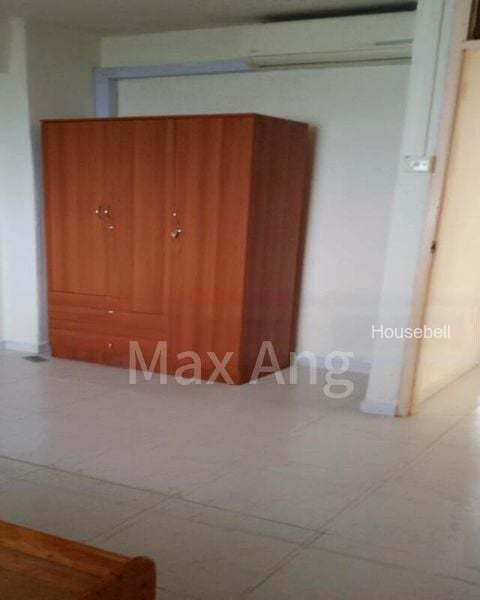 6 Marsiling Drive, S$ 900 /mo, 688 sqft, HDB - 3 S