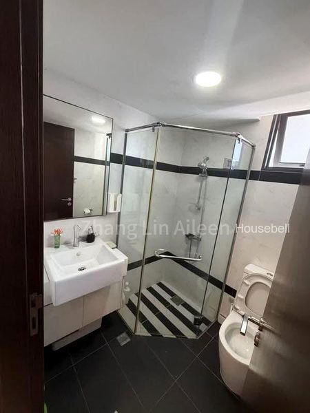Symphony Suites, S$ 3,700 /月, 786 sqft, 公寓 - Condominium