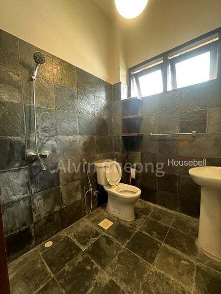 Bedokville, S$ 900 /mo, 138 sqft, Landed - Semi-Detached House