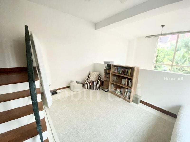 5 Bed Corner Terrace (Landed) for Sale in  Woodlands Street 32, S$ 3,190,000, 2,240 sqft, 有地 - Corner Terrace