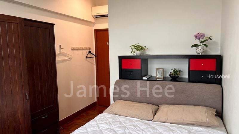 Parc Oasis, S$ 1,400 /mo, 140 sqft, Condos - Condominium