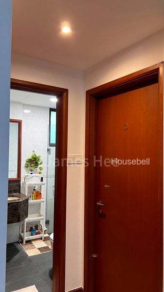 Parc Oasis, S$ 1,400 /mo, 140 sqft, Condos - Condominium