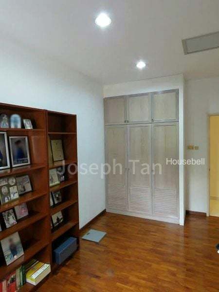 The Summit, S$ 1,399 /月, 230 sqft, 公寓 - Condominium