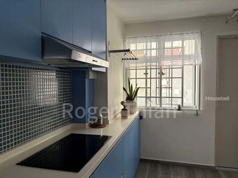3 Room (3I) HDB for Rent in  4 Holland Close(2)