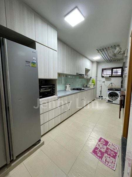 660D Jurong West Street 64, S$ 668,000, 1,184 sqft, HDB - 5 I