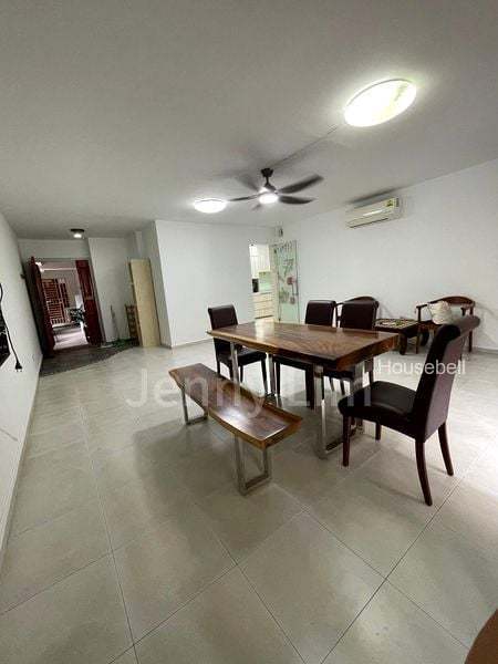 660D Jurong West Street 64, S$ 668,000, 1,184 sqft, HDB - 5 I