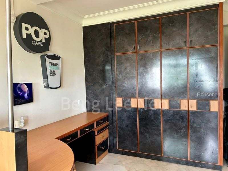 468 Hougang Avenue 8(3)