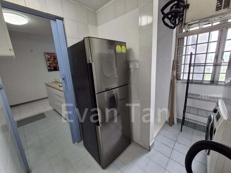 Ava Towers(5)