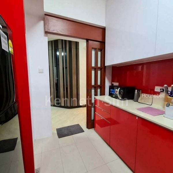 Parc Oasis, S$ 1,800 /mo, 150 sqft, Condos - Condominium