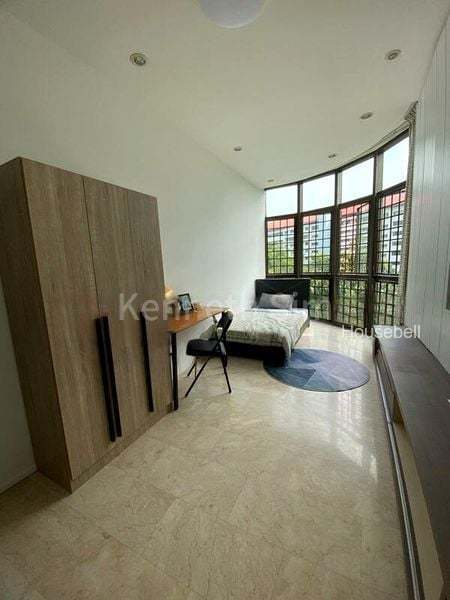 Parc Oasis, S$ 1,800 /mo, 150 sqft, Condos - Condominium