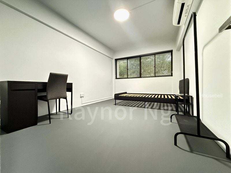 234 Jurong East Street 21, S$ 1,100 /mo, 193 sqft, HDB - 4 A