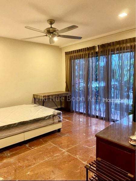 Kew Crescent, S$ 2,800 /月, 2,583 sqft, 有地 - Town House