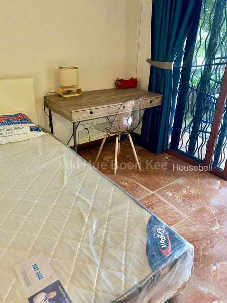 Kew Crescent, S$ 2,800 /月, 2,583 sqft, 有地 - Town House
