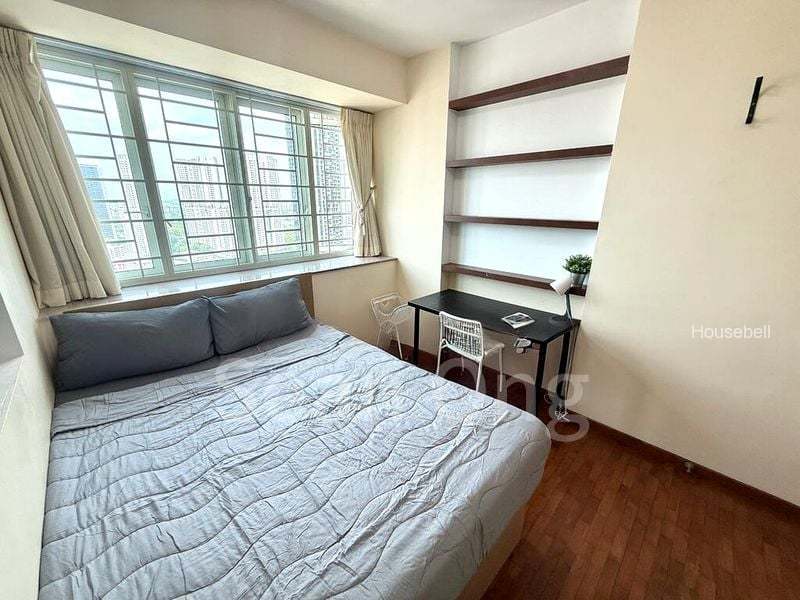 Queens, S$ 1,500 /月, 100 sqft, 公寓 - Condominium