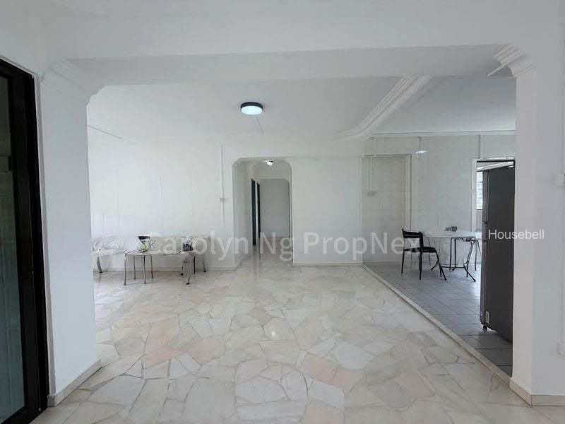 706 Tampines Street 71, S$ 3,700 /mo, 1,292 sqft, HDB - 5 A