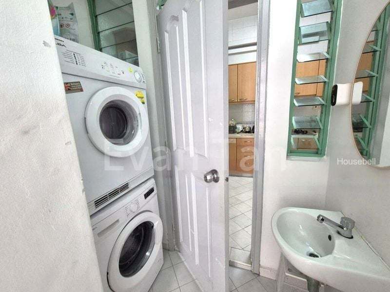The Sunny Spring, S$ 1,250 /月, 100 sqft, 公寓 - Apartment