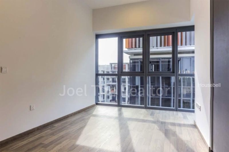 Lakeville, S$ 6,000 /mo, 990 sqft, Condos - Condominium