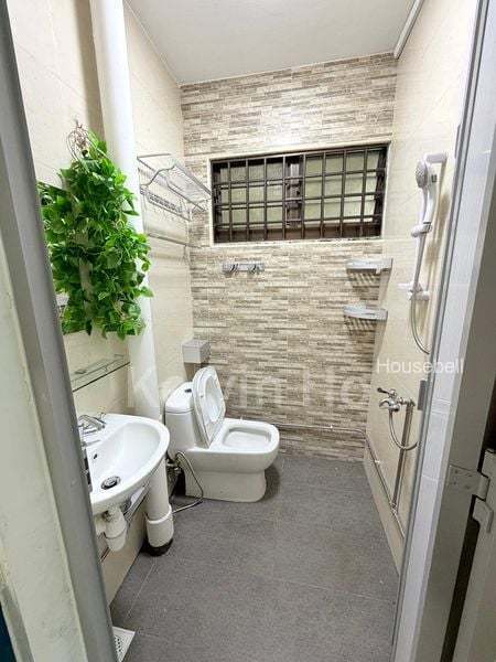 531 Ang Mo Kio Avenue 10, S$ 1,900 /mo, 184 sqft, HDB - 1 Room