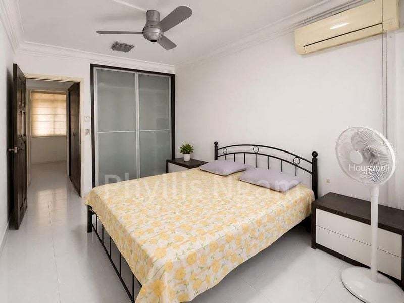 725 Yishun Street 71, S$ 3,100 /mo, 797 sqft, HDB - 3 A