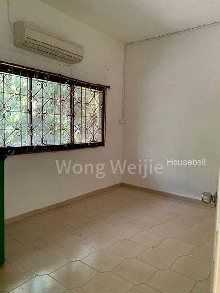4 Bed Walk-up Apartment (Condo) for Sale in Changi Road