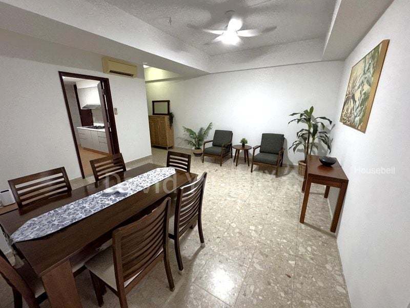 UE Square, S$ 2,600 /月, 230 sqft, 公寓 - Condominium