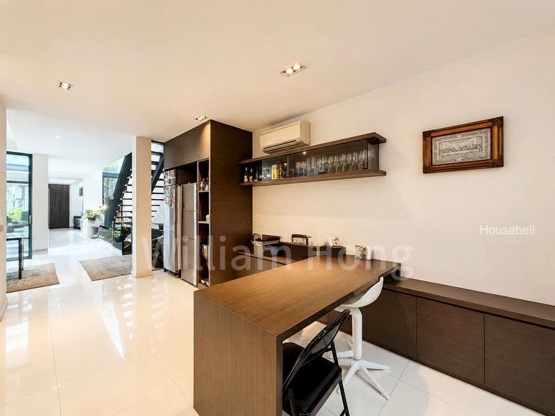 6 Bed Corner Terrace (Landed) for Sale in  Jalan Rindu, S$ 7,280,000, 4,854 sqft, 有地 - Corner Terrace