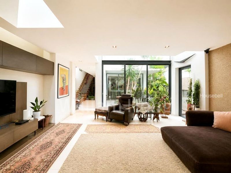 6 Bed Corner Terrace (Landed) for Sale in  Jalan Rindu, S$ 7,280,000, 4,854 sqft, 有地 - Corner Terrace