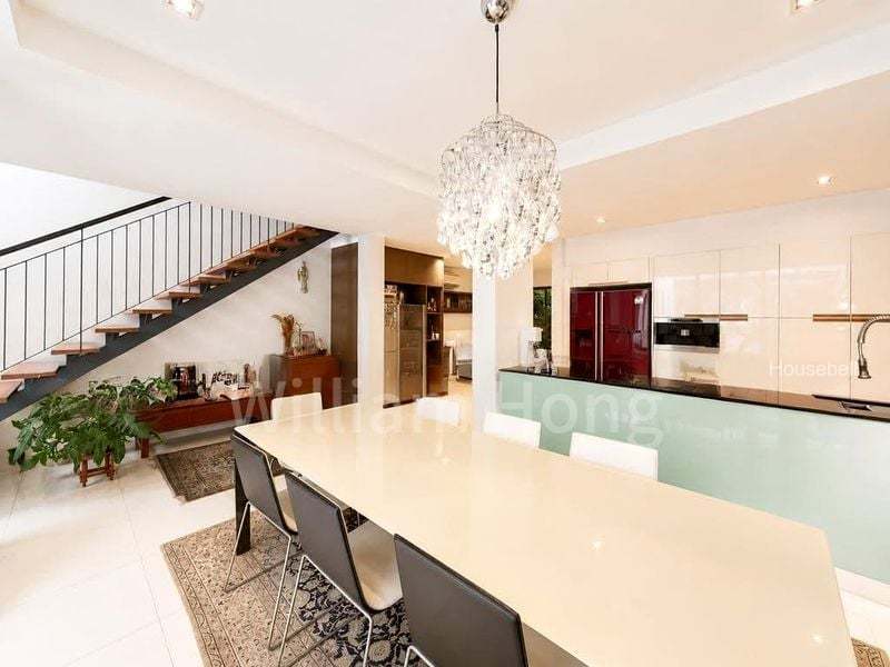 6 Bed Corner Terrace (Landed) for Sale in  Jalan Rindu(3)