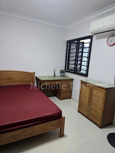 474 Ang Mo Kio Avenue 10, S$ 850 /mo, 120 sqft, HDB - 3 NG