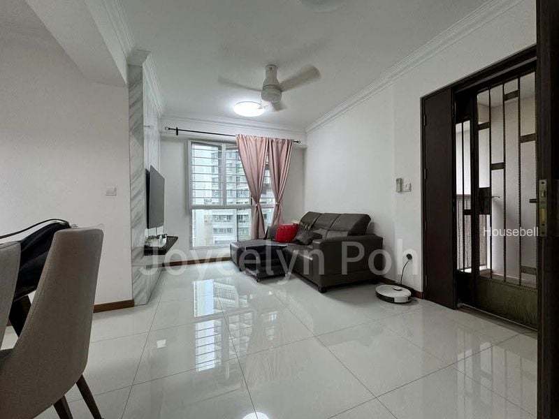 40A Margaret Drive, S$ 3,900 /mo, 678 sqft, HDB - 3 A