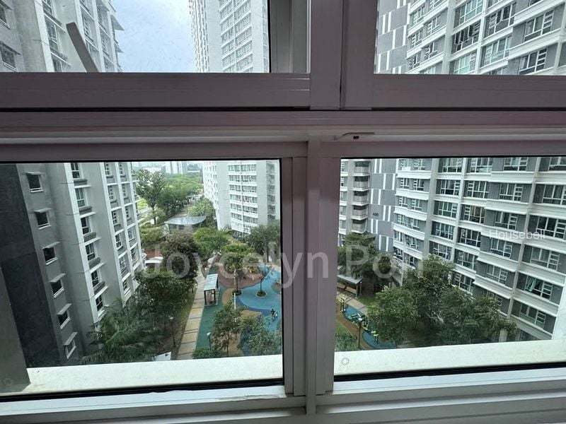 40A Margaret Drive, S$ 3,900 /mo, 678 sqft, HDB - 3 A