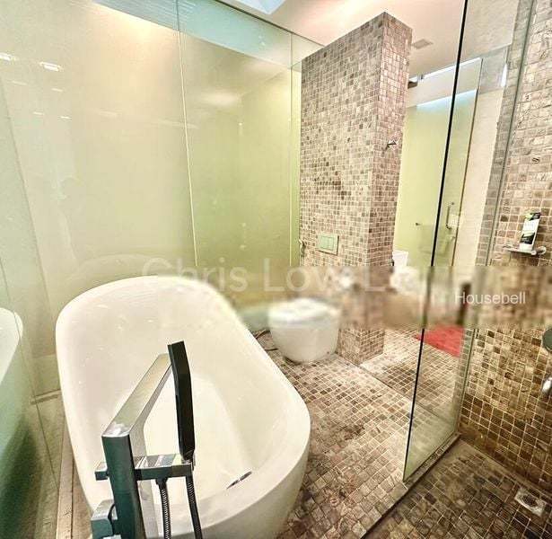Crescent Road, S$ 7,600,000, 2,412 sqft, 有地 - Semi-Detached House