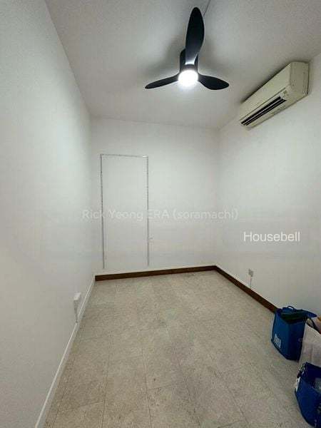 Lakeholmz, S$ 1,280 /月, 100 sqft, 公寓 - Condominium