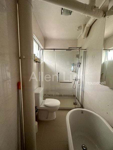 542 Bukit Batok Street 52, S$ 899,000, 1,636 sqft, 组屋 - 4 A